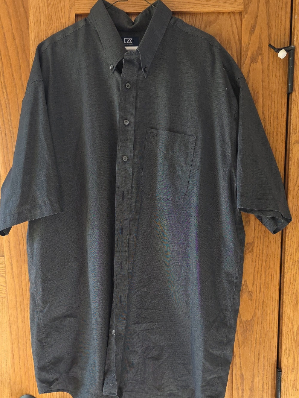 Cutter & Buck Short-Sleeve Button-Down Shirt — Charcoal Black